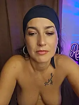 Stripchat Live Sex Cam of MorganaMystic