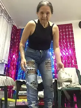 Stripchat Best Webcam of Alexamontiel_