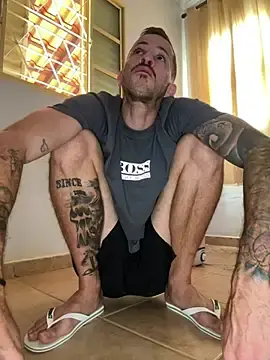 Stripchat Live Sex Cam of Lucasjandre