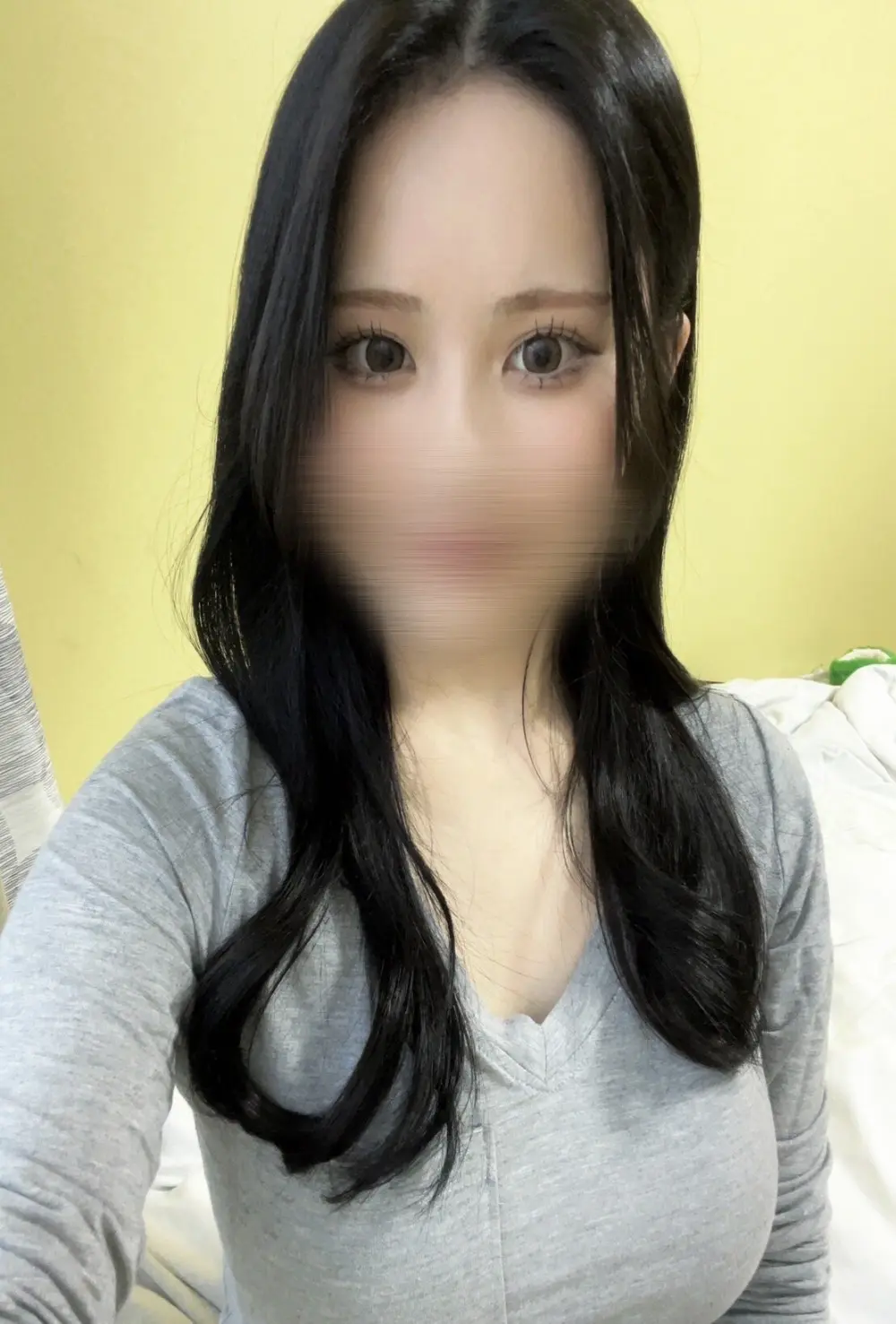 mia_mia_mmm