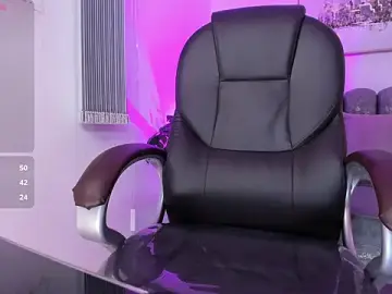 Stripchat Live Sex Cam of zharaa_fox