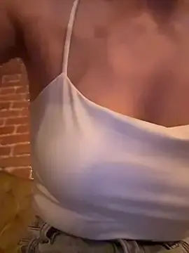 Stripchat Adult Webcams of NewLale