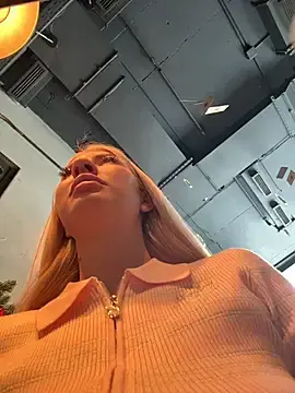 Stripchat Live Porn of NewLale