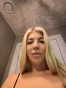 Stripchat Best live sex cam show of NewLale