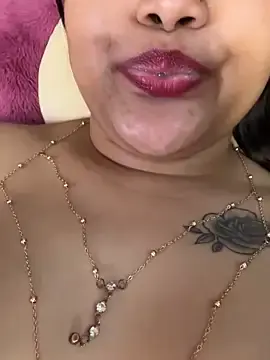 Stripchat Adult Webcam of Rosy_BabyDoll