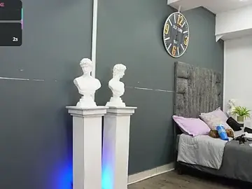 Stripchat Free Porn Cam of emilio_brandon