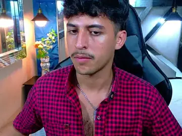 Stripchat Watch Live Sex Cams of Alan_Del_Reyx