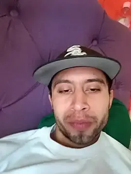 Stripchat Live Sex of Mich_Stev9524