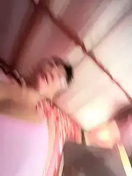 Stripchat Live Sex Cam of sweetieme