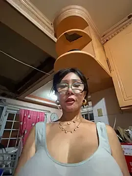 Stripchat Free Live Porn of sweetieme