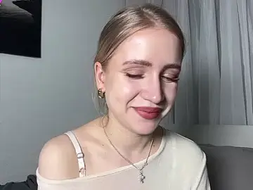 Stripchat Watch Live Sex Cams of Alice_meow15