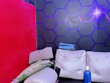 Stripchat Best live sex cam show of Blow2job-Lat