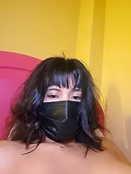 Stripchat Live Sex Cam of Latin_summer