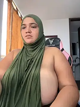 Stripchat Free Live Porn of sweetmuslim01