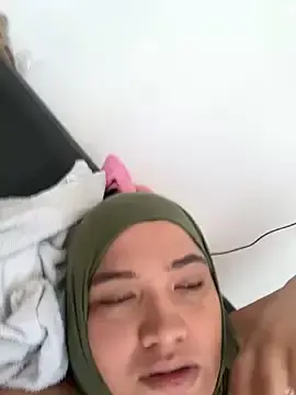 Stripchat Best Webcam of sweetmuslim01