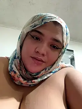 Stripchat Nude Webcam of sweetmuslim01