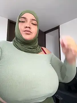Stripchat Best live sex cam show of sweetmuslim01