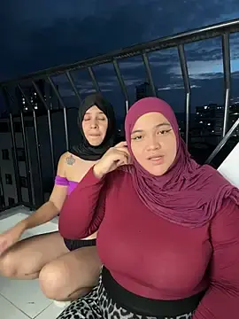 Stripchat Best live sex cam show of sweetmuslim01