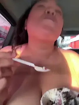 Stripchat Adult Webcams of sweetmuslim01