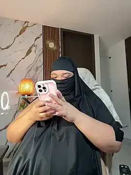 Stripchat Watch Live Sex Cams of sweetmuslim01