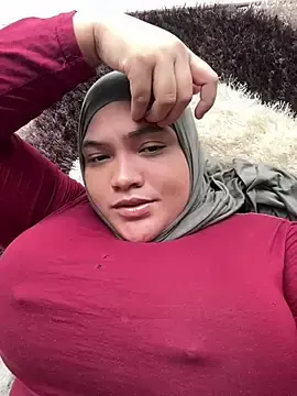 Stripchat Adult Webcams of sweetmuslim01