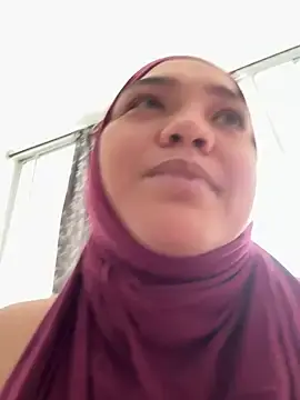 Stripchat Best live sex cam show of sweetmuslim01