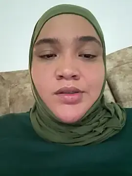 Stripchat Watch Live Sex Cams of sweetmuslim01