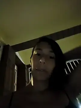 Stripchat Free Porn Cam of LucyNatural