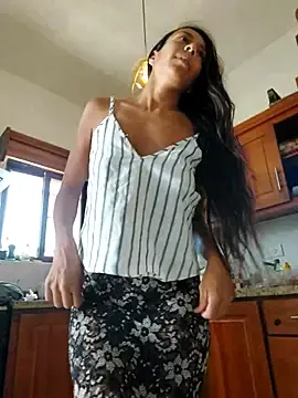 Stripchat Best Webcam of LucyNatural