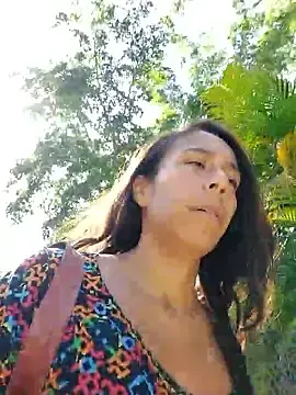 Stripchat Live Sex Cam of LucyNatural