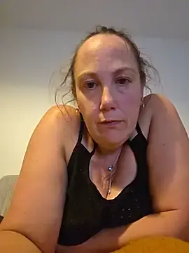 Stripchat Free Porn Cam of Wisie_Cutie