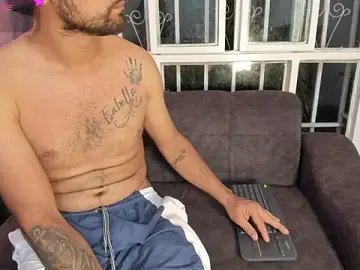 Stripchat Nude Webcam of 6_bunny_9