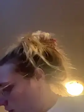 Stripchat Adult Webcam of Lalalynn