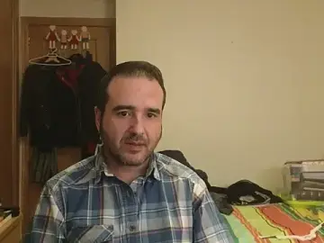Stripchat Free Porn Cam of curiosillo83