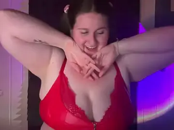 Stripchat Free Porn Cam of xopeachybaby