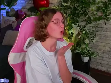 Stripchat Adult Video Chat of Mia_Mooore