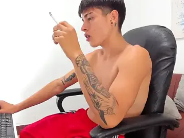 Stripchat Nude Webcam of Thebestboyhot