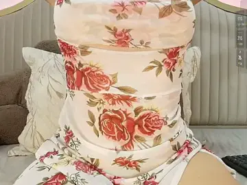 Stripchat Watch Live Sex Cams of dalilasaadi_