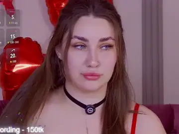 Stripchat Nude Webcam of KiraBarlows