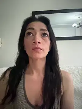 Stripchat Free Porn Cam of Yulia_sx