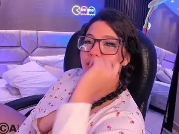 Stripchat Adult Video Chat of Dulcerose_01