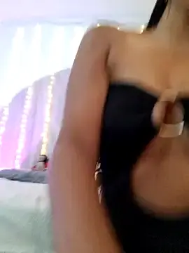 Stripchat Free Porn Cam of Mariangel_11