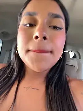 Stripchat Free Porn Cam of Mariangel_11