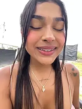 Stripchat Free Live Porn of Mariangel_11