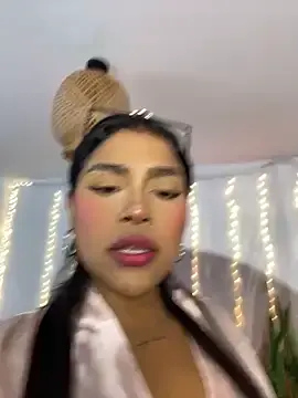 Stripchat Free Porn Cam of Mariangel_11