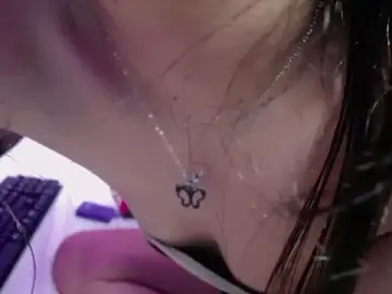 Stripchat Live Porn of saraa_li