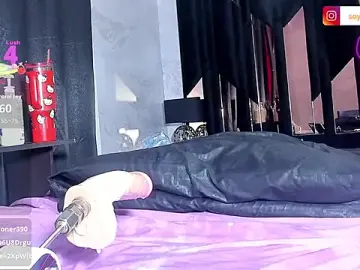 Stripchat Live Sex of sweetiepeach_