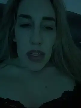 Stripchat Nude Webcam of JuliaPrivat