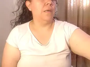 Stripchat Free Live Porn of agathamiller01