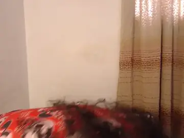 Stripchat Sex Cam of agathamiller01